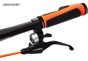 Volwassen Step CRUSSIS URBAN 4.3 BLACK/ORANGE 26/20 3 Volwassen Step CRUSSIS URBAN 4.3 BLACK/ORANGE 26/20 - Afbeelding 3