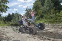 BERG Skelter XL JEEP Revolution Pedal Go-kart BFR -Rijden Speelgoed Winkel jeep revolution bfr pedal go kart with kids