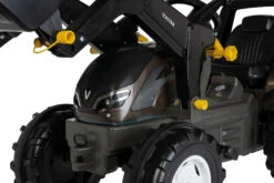 RollyFarmtrac Premium Valtra Met Rollytraclader Traptractor -Rijden Speelgoed Winkel traptractor farmtrac valtra premium met rollytralder rollytoys 710409 2